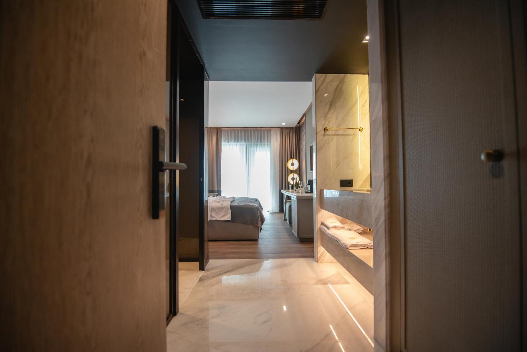 Belinda Hotel Mamaia Adults Only Luaran gambar