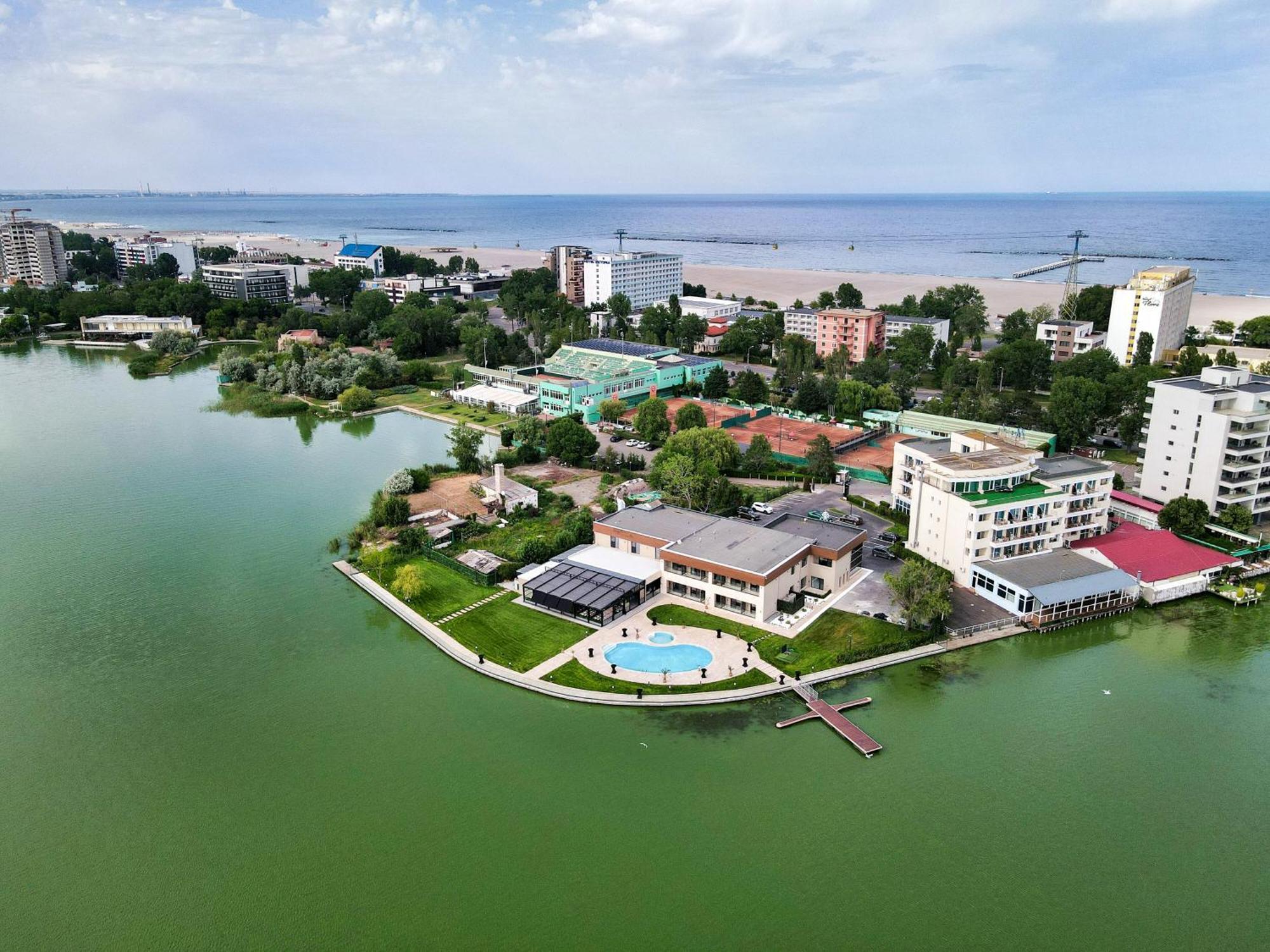 Belinda Hotel Mamaia Adults Only Luaran gambar