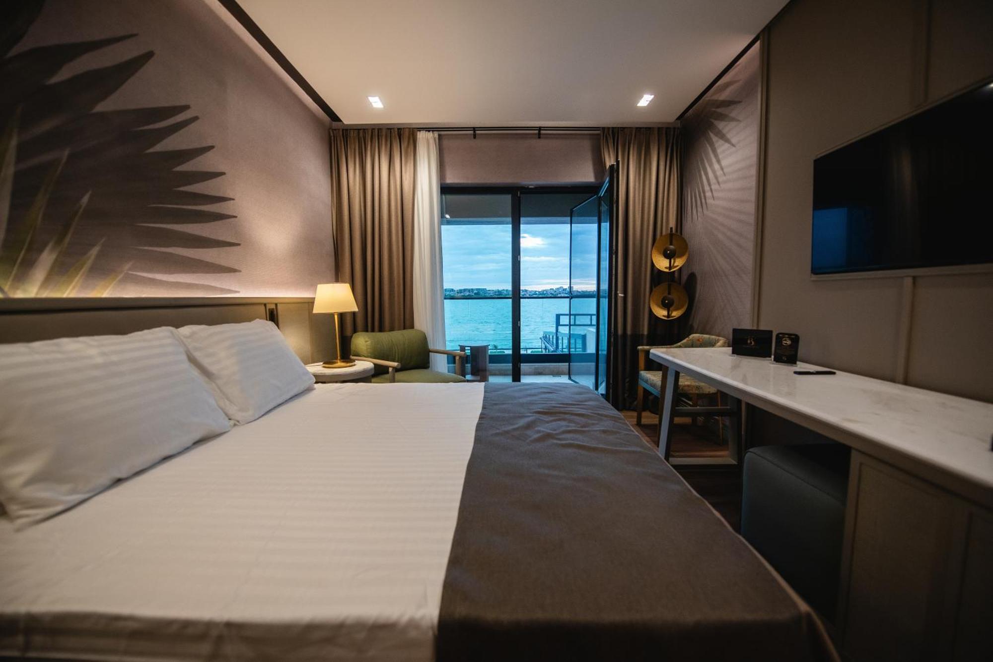 Belinda Hotel Mamaia Adults Only Luaran gambar